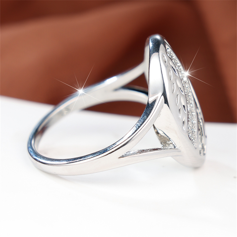 Women's Silvery Vintage Geometric Meander Openwork Ring